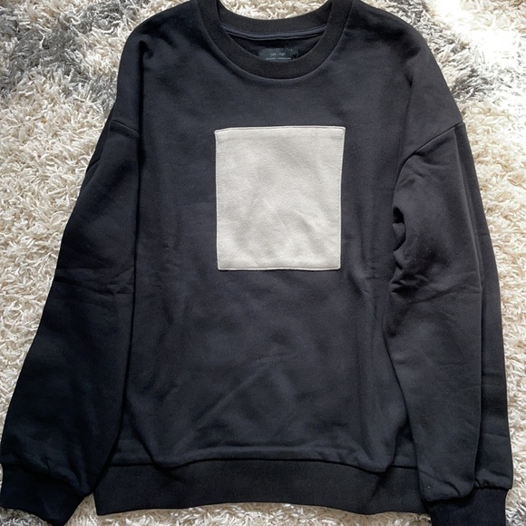 Brand new Oak and Fort sweater - Picture 2 of 3